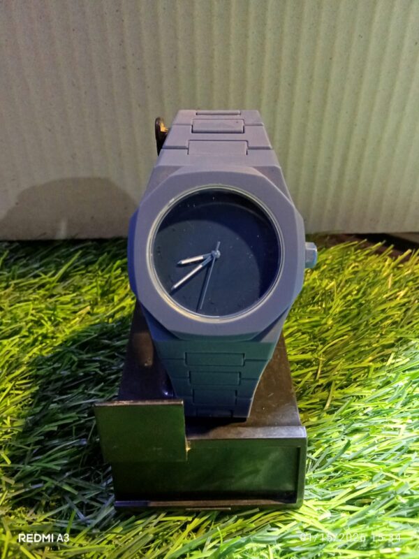 Aura Blue Phantom – All-Blue Matte Integrated Bracelet Edition