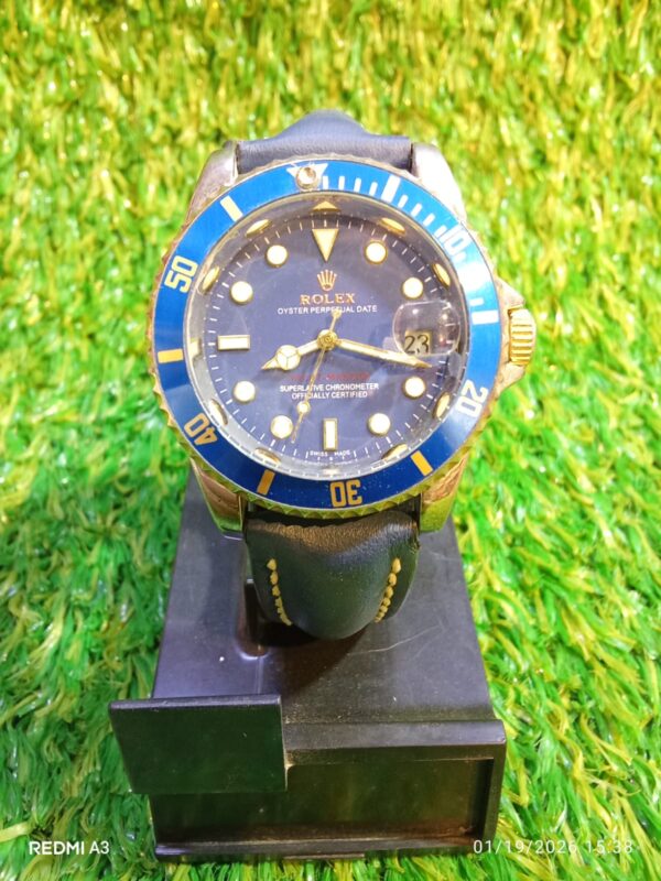 Rolex Yacht-Master Nautical Edition – Sunray Blue Dial with Gold Bezel and Navy Leather Strap